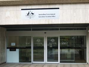 Australian Taxation Office（オーストラリア税務局）入口 